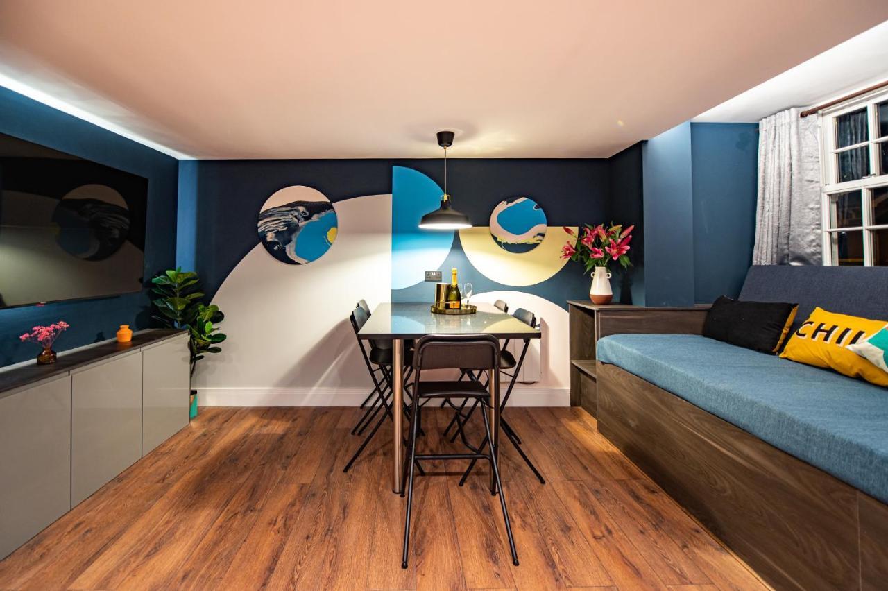 בלקפול The Nest - Luxury 16 Person Apt W Jacuzzi & Parking מראה חיצוני תמונה